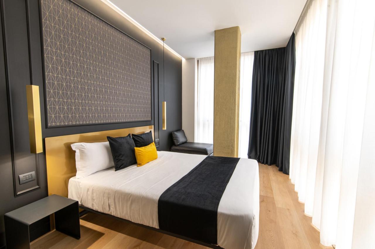 Plebiscito Boutique Rooms Napoli Exterior foto