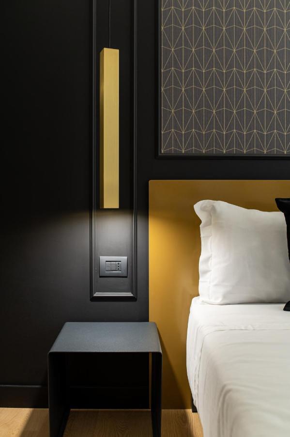 Plebiscito Boutique Rooms Napoli Exterior foto
